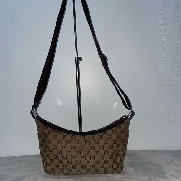 Authentic GUCCI GG Logo Crossbody Brown - Picture 3 of 15